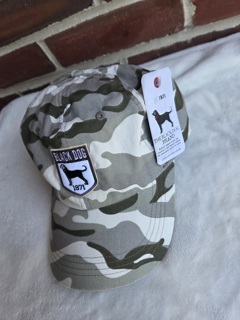 The Black Dog 1971 Camo Baseball Cap Adjustable Lightweight Classic Curved Hat N - Picture 8 of 8